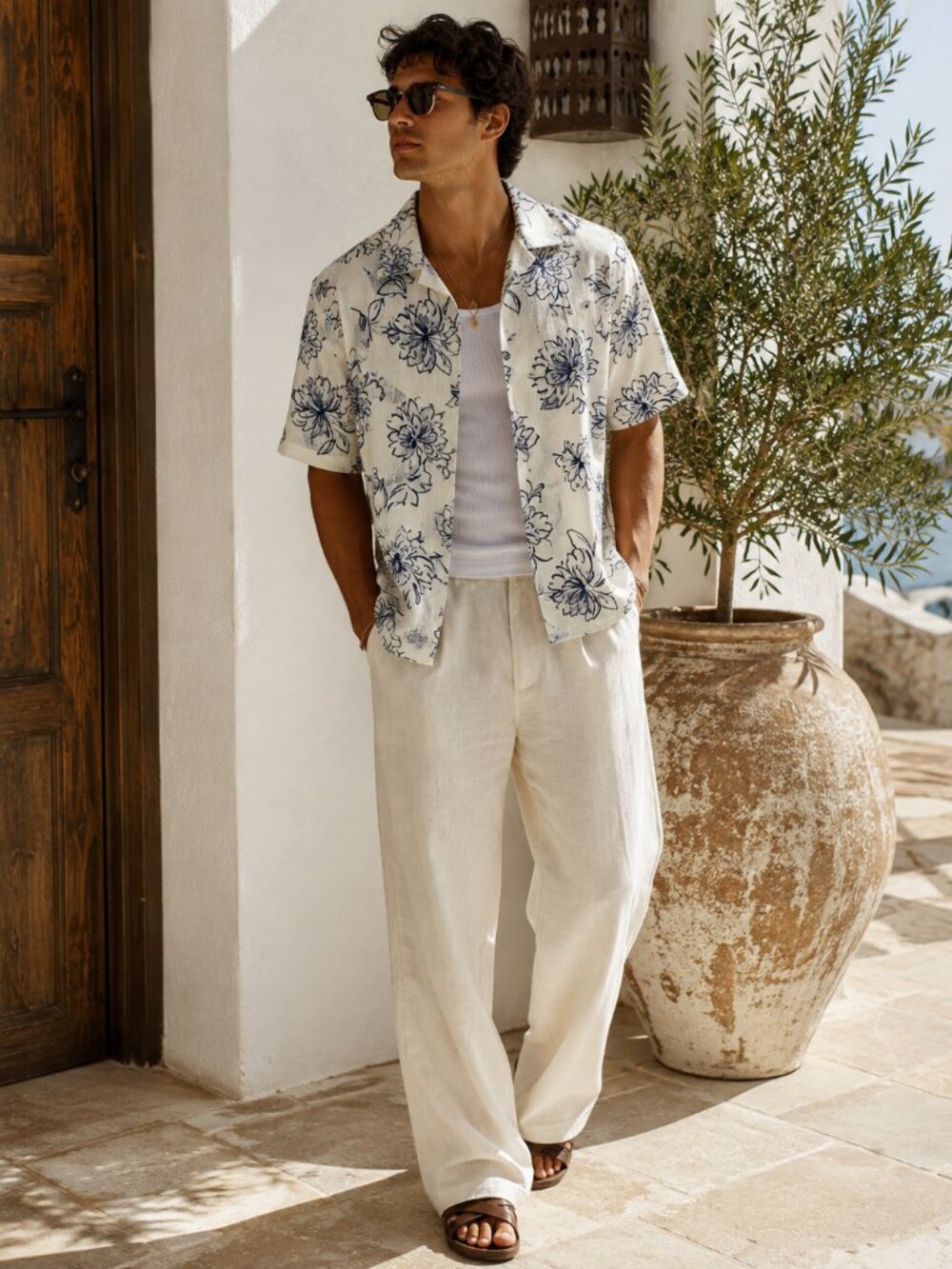 Zara Men’s Floral Button-Up Shirt – Size M – Blue & White Regular Fit –